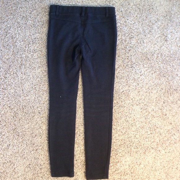 D-Signed by Disney girl's leggings black small 7/8 - Picture 2 of 4